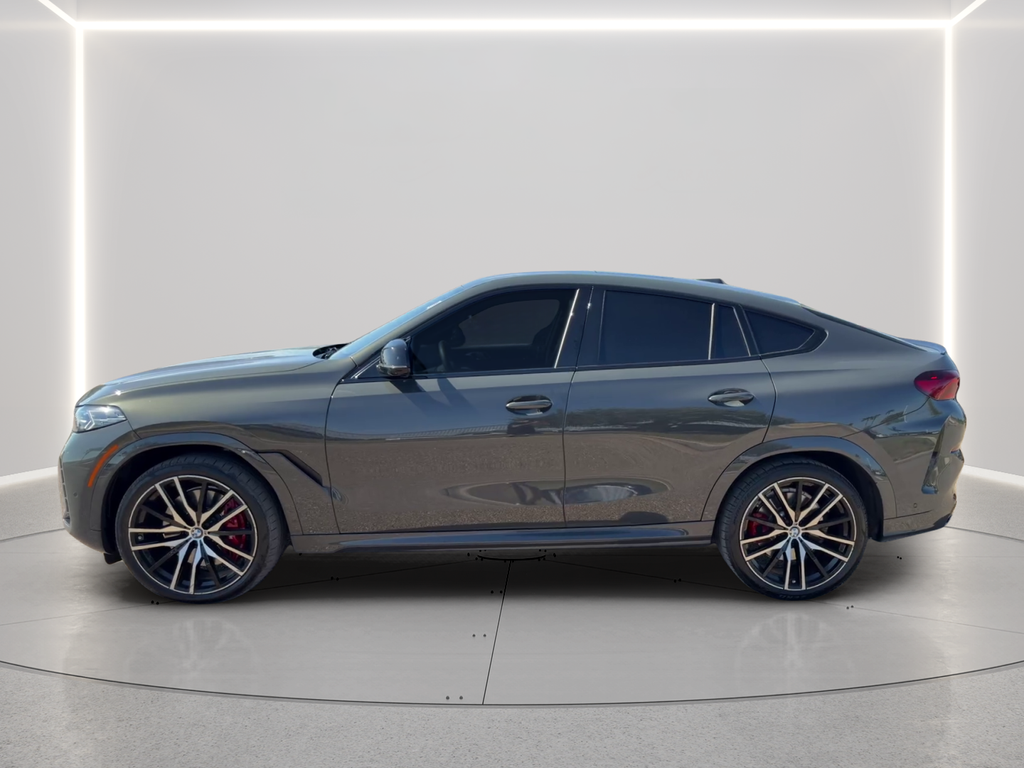 Used 2025 Gray BMW M60i image 8