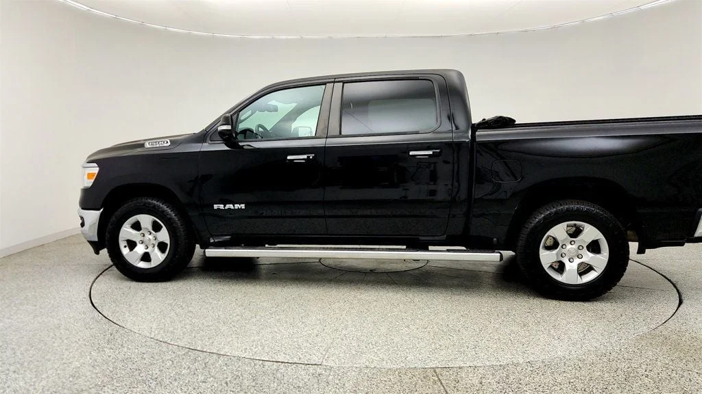 Used 2019 Diamond Black Crystal Pearlcoat Ram Big Horn 4x4 Crew Cab 5