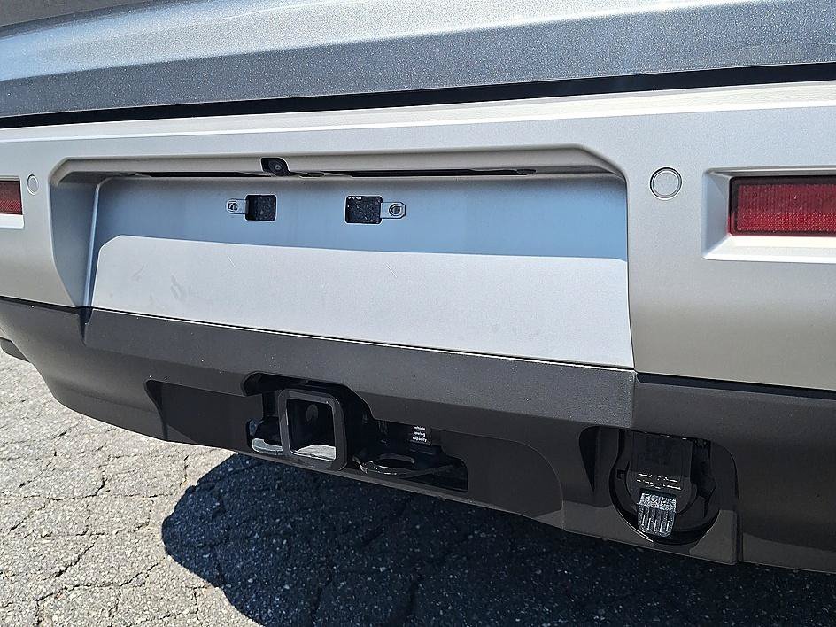 Used 2025 Gun Metallic Nissan Platinum image 26