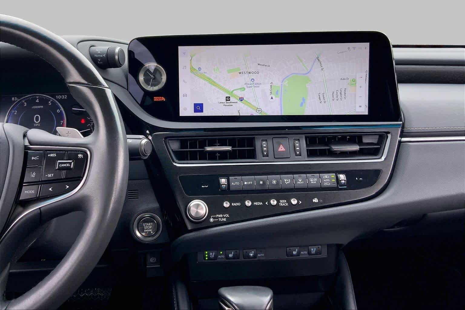 Used 2024 Iridium Lexus  image 7