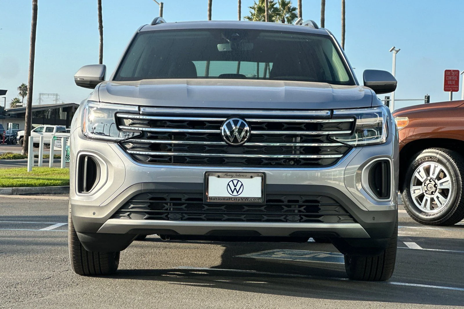 New 2026 Silver Volkswagen 2.0T SE w/Technology image 3
