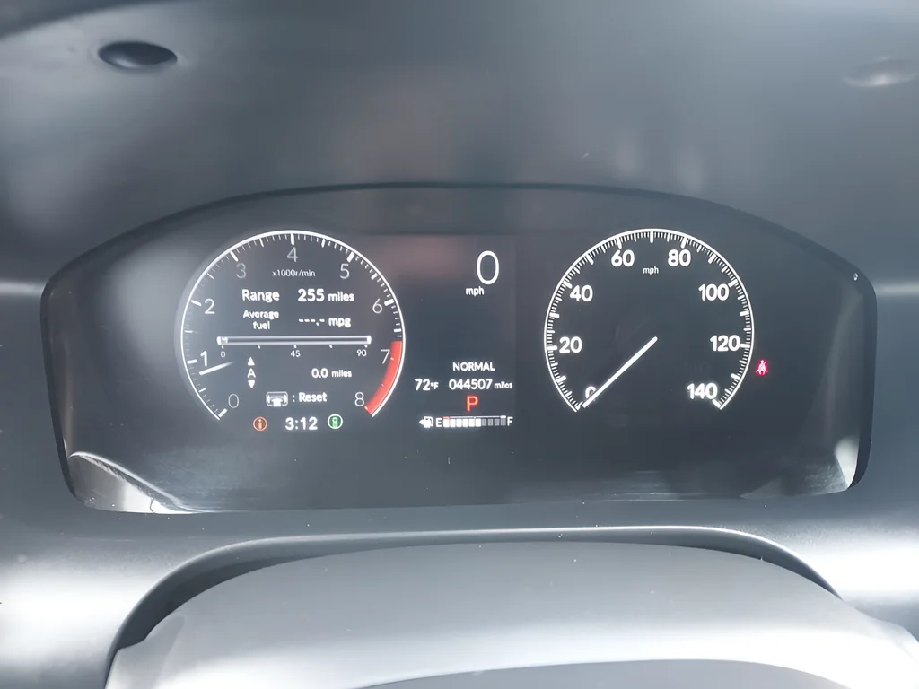 Used 2024  Honda Sport image 13