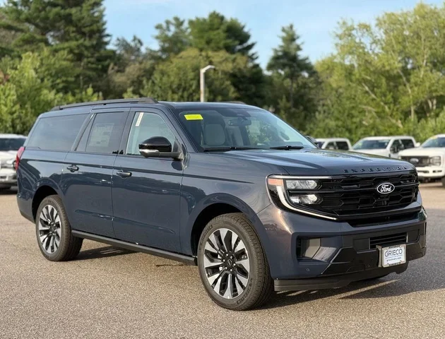 2027 Ford Expedition MAX Platinum