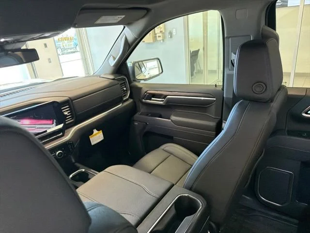 2026 GMC Sierra 1500 SLT - Photo 20