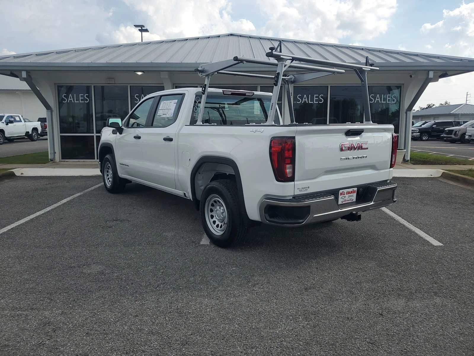New 2026 Summit White GMC Pro image 26