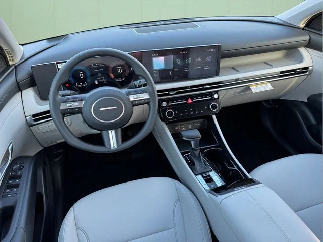 Used 2026 Black Hyundai SEL image 7