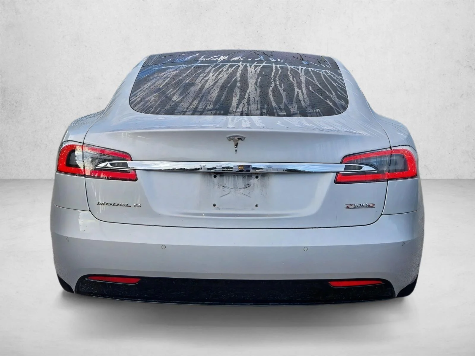 Used 2018 Silver/Gray Tesla P100D image 6