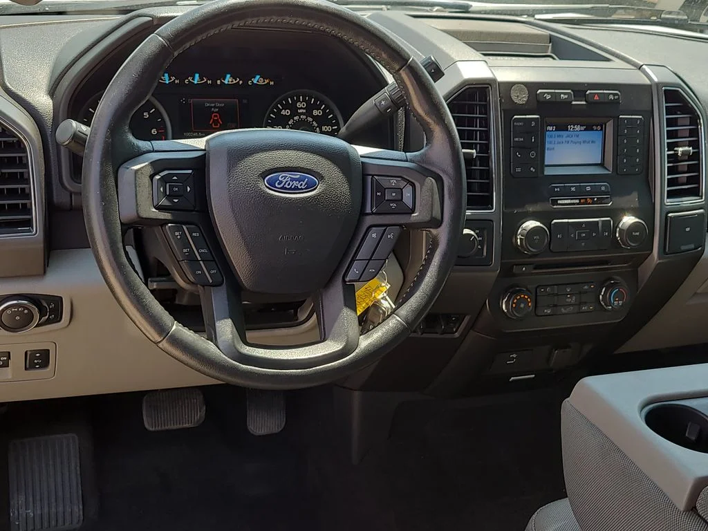 Used 2018 White Ford XLT image 16