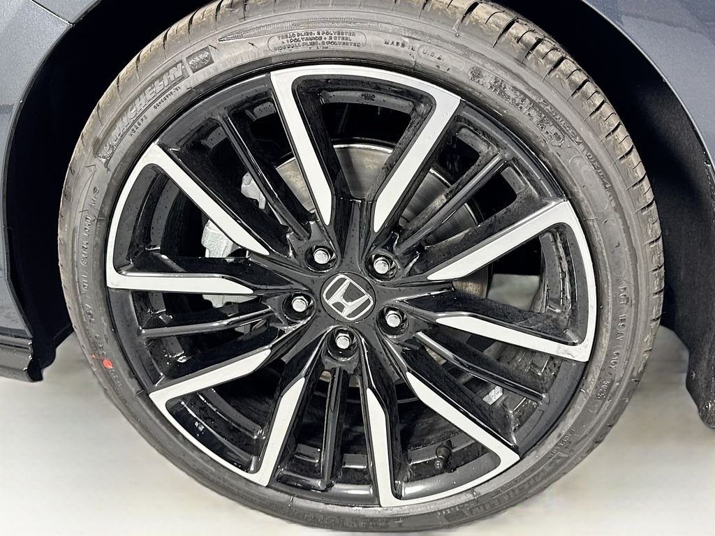 2026 Honda Accord Hybrid Touring - Photo 14