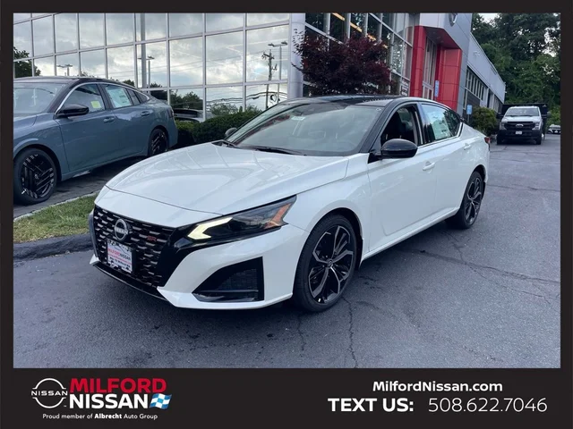 2026 Nissan Altima SR