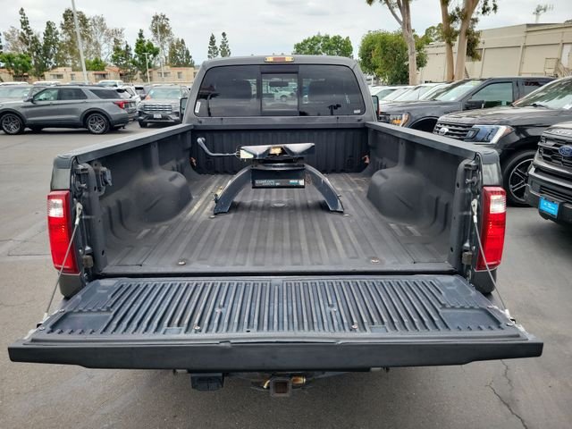 Used 2016 Magnetic Ford Lariat image 19