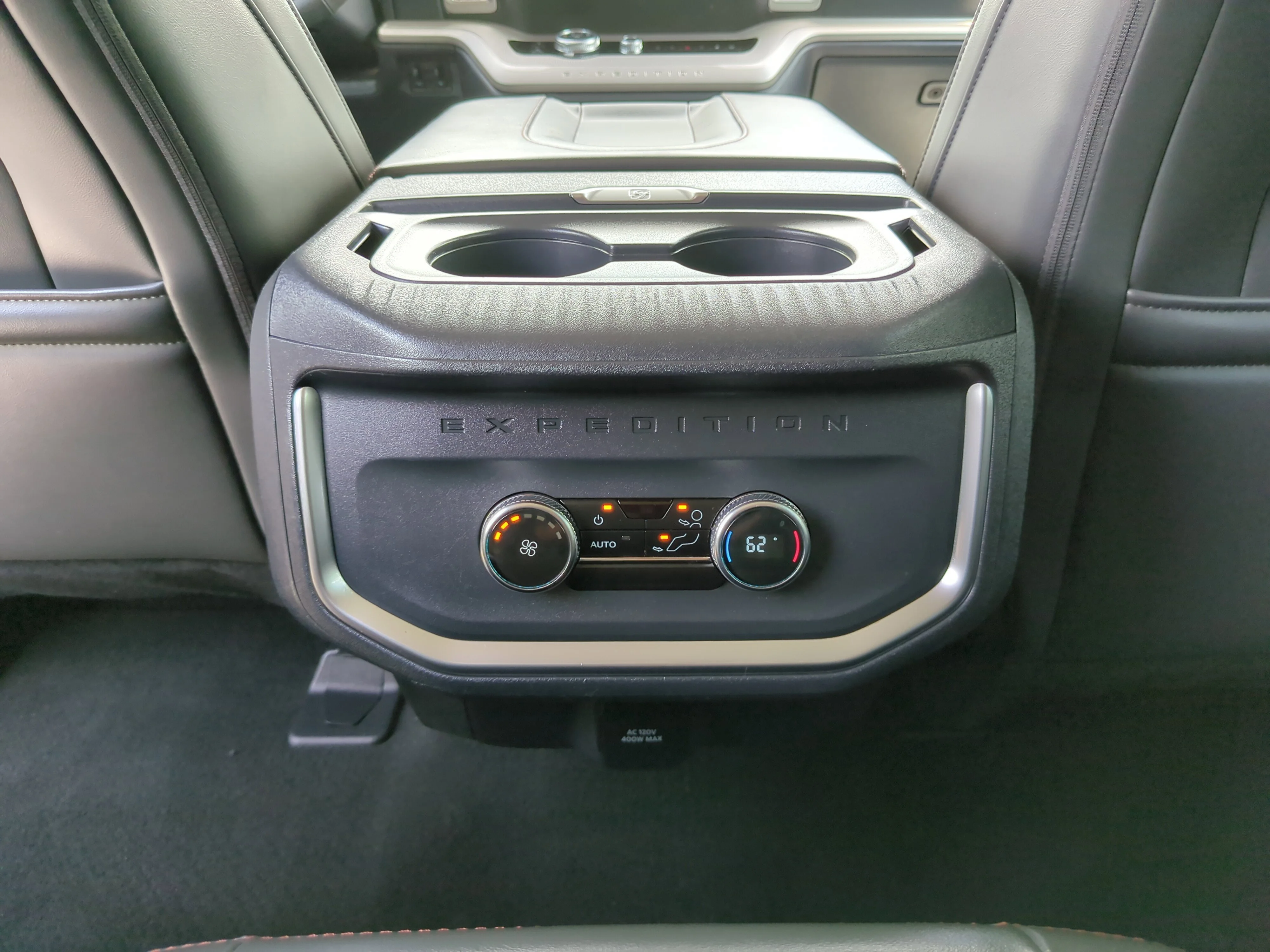 Certified Used 2025 Star White Ford Active image 21