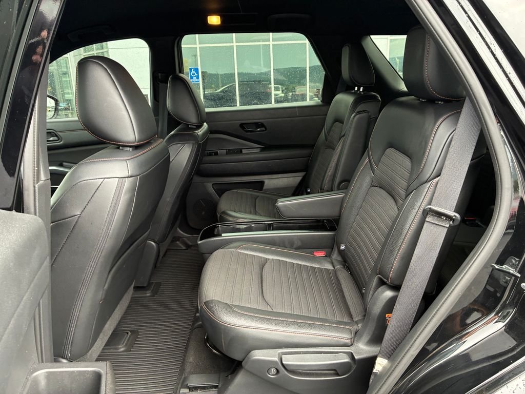 Certified Used 2023 Black Nissan Rock Creek image 17