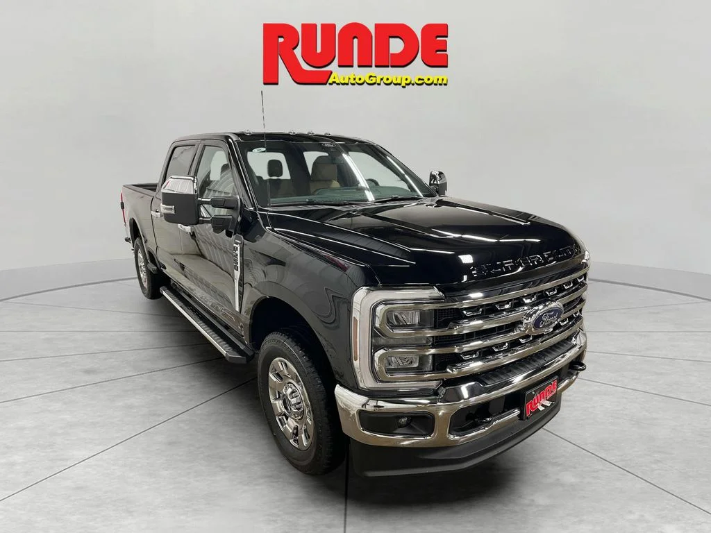 New 2026 Agate Black Metallic Ford F-250® Lariat® image 7