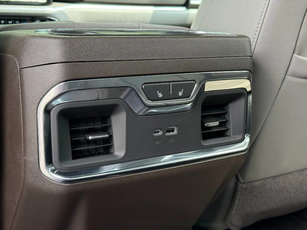 2026 GMC Sierra 1500 SLT - Photo 26