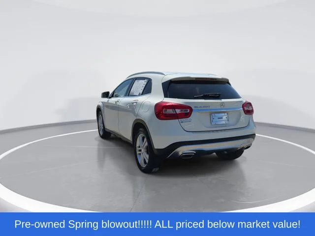 Used 2017  Mercedes-Benz GLA 250 image 6