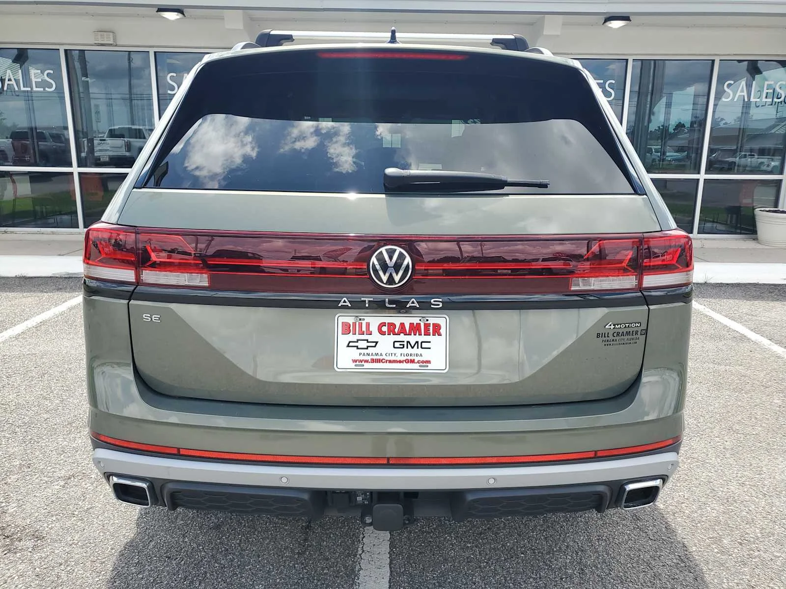 Used 2025 Avocado Green Pearl Gree Volkswagen 2.0T Peak Edition image 5