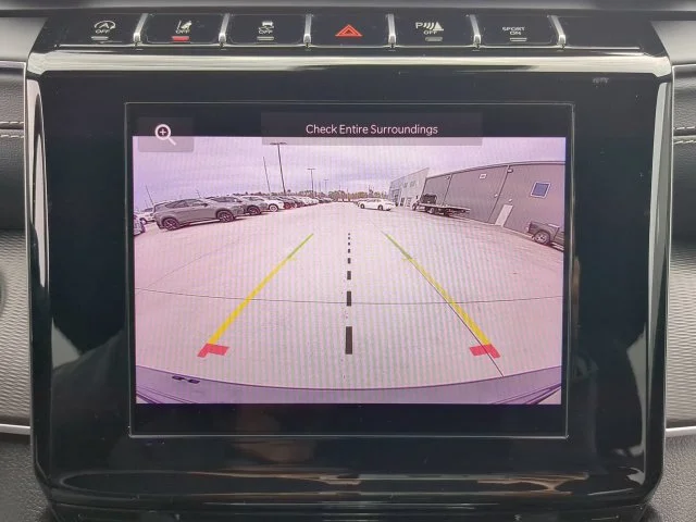 Used 2025 Black Jeep Altitude X image 19