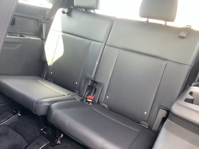 Certified Used 2024 Phantom Black Hyundai SEL image 23