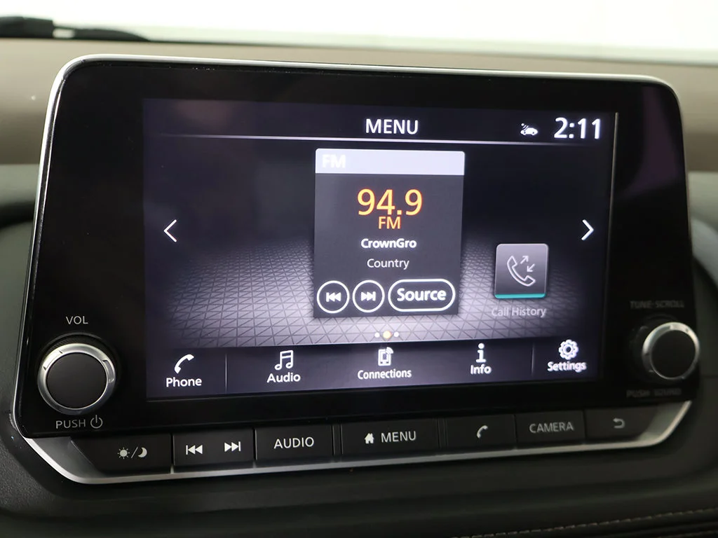 Used 2023 Black Nissan SV image 45