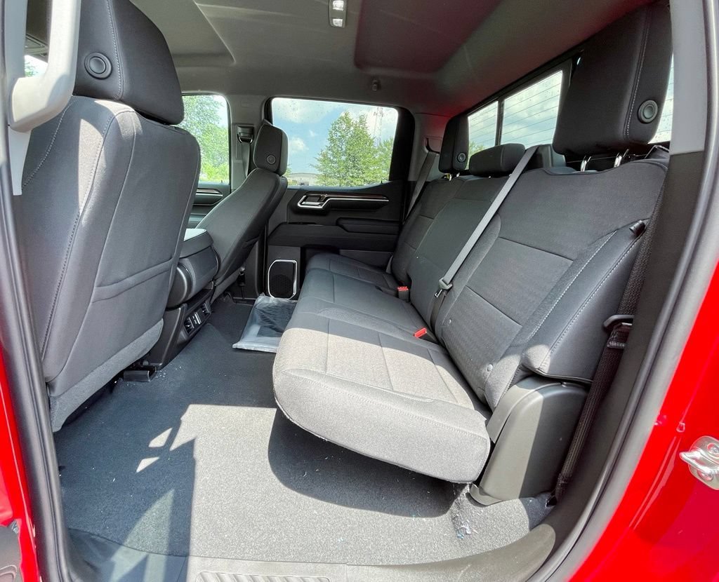 2026 Chevrolet Silverado 1500 LT - Photo 15