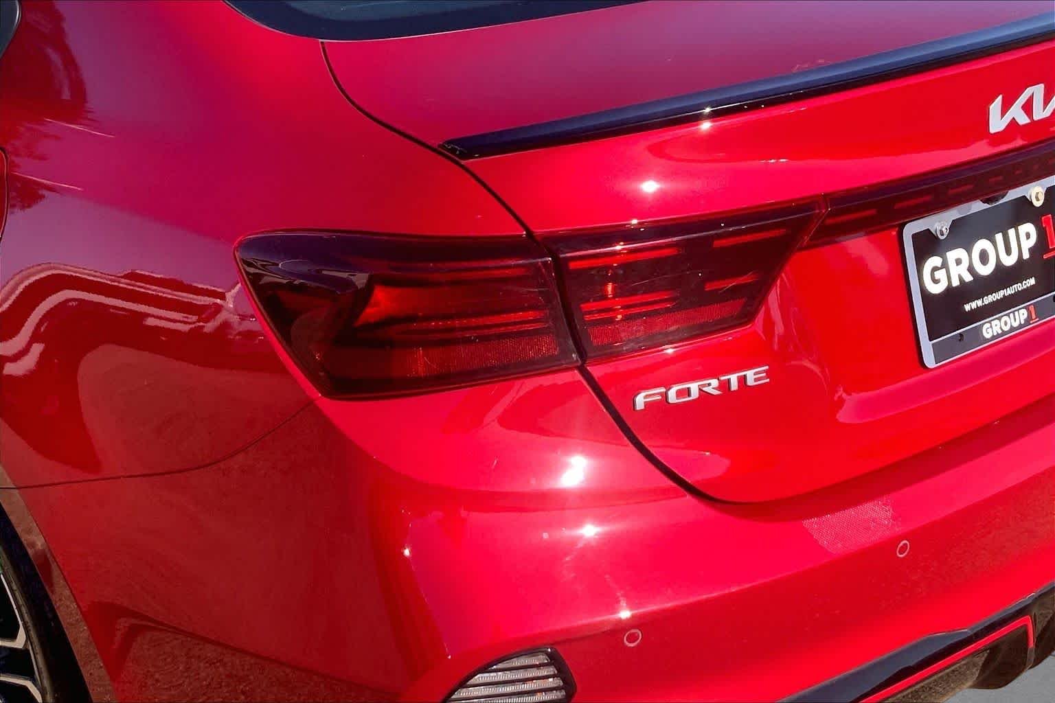 Used 2023 Currant Red Kia GT image 29