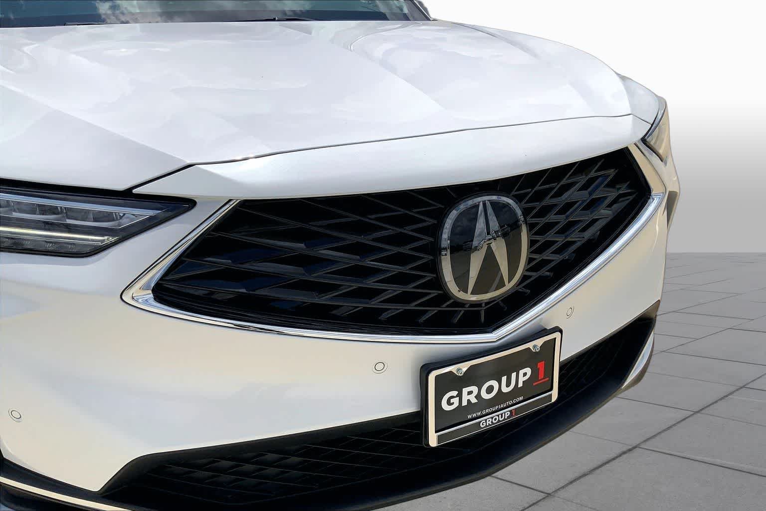 Used 2026 Platinum White Pearl Acura w/Technology Package image 28