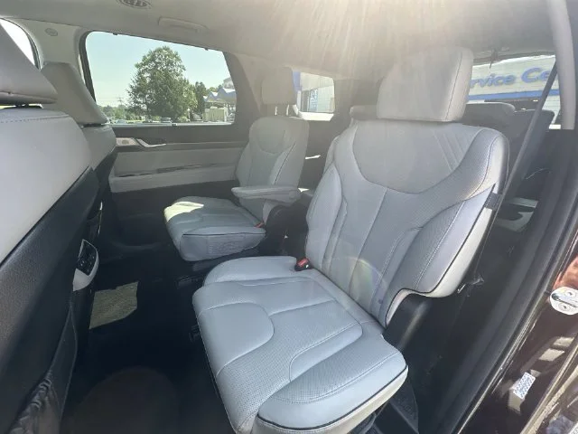 Used 2024 Red Hyundai SEL image 28