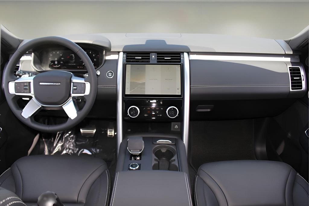 2025 Land Rover Discovery Dynamic SE - Photo 12