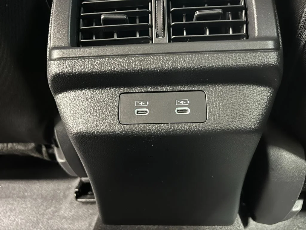 New 2026 Urban Gray Pearl Honda SE image 25