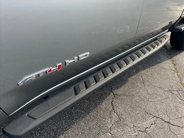 Used 2025 Silver GMC AT4 image 13