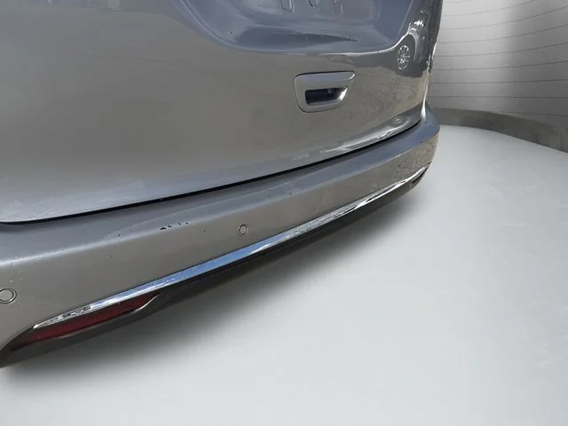 Used 2021 Silver Chrysler Touring L image 24