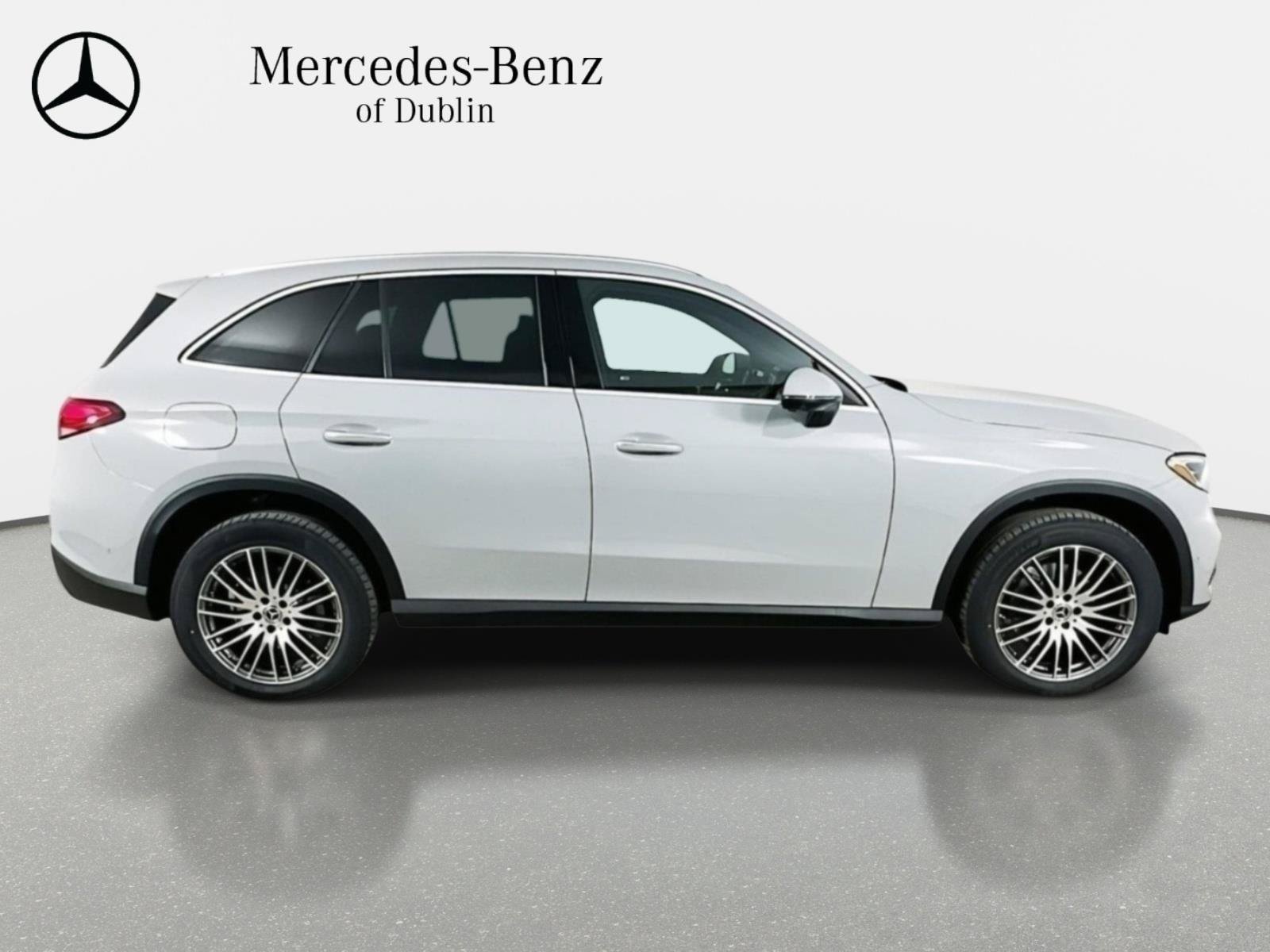 Used 2026 MANUFAKTUR Alpine Grey Mercedes-Benz GLC 300 image 8