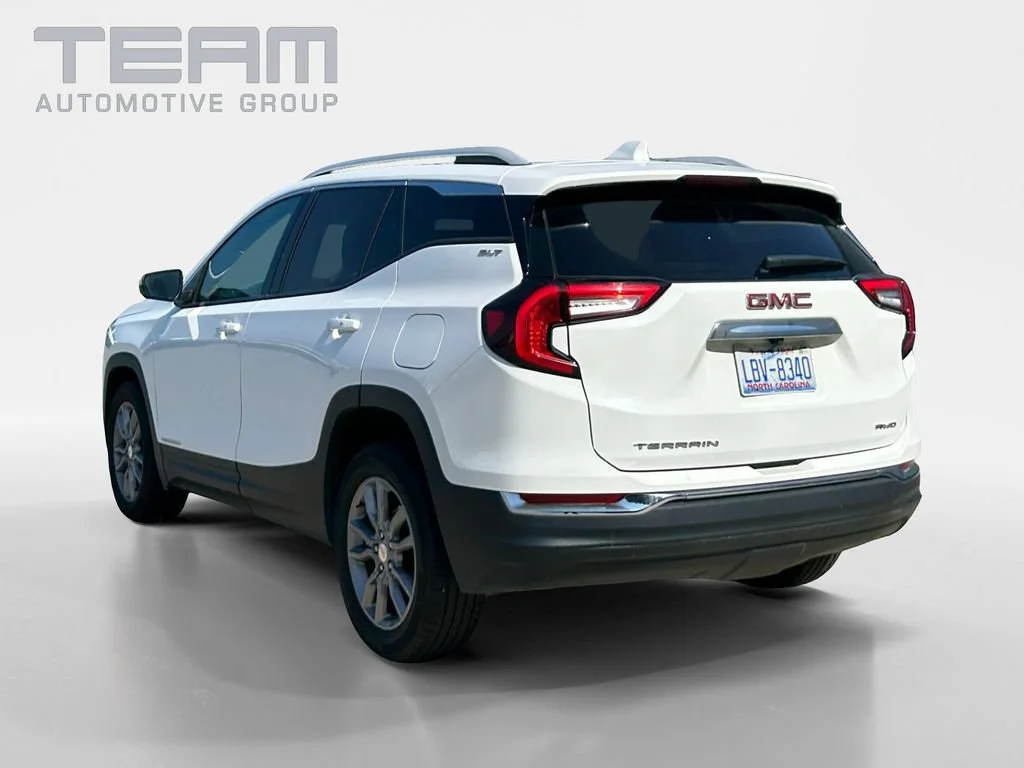 Used 2024 Summit White GMC SLT image 5