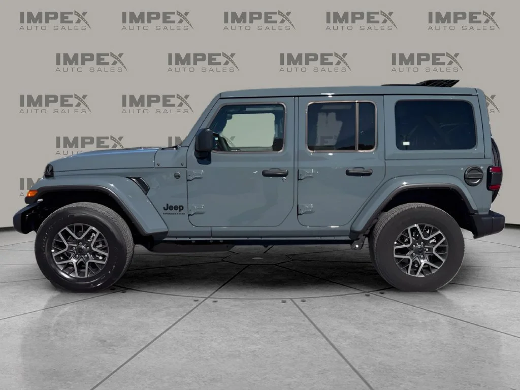 Used 2026 Gray Jeep Sahara image 2