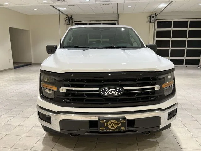 New 2026 White Ford XLT image 8