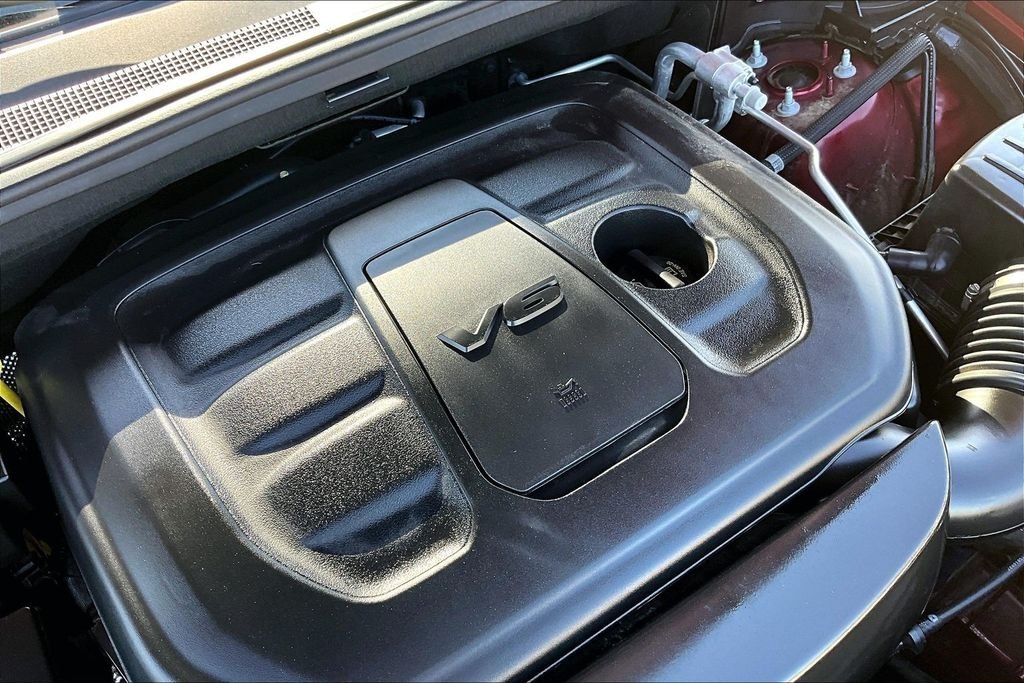 Used 2020 Red Jeep Overland image 32