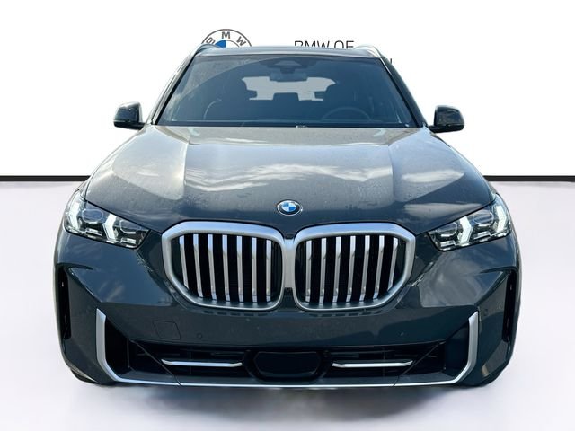 New 2026 Gray BMW xDrive40i image 2