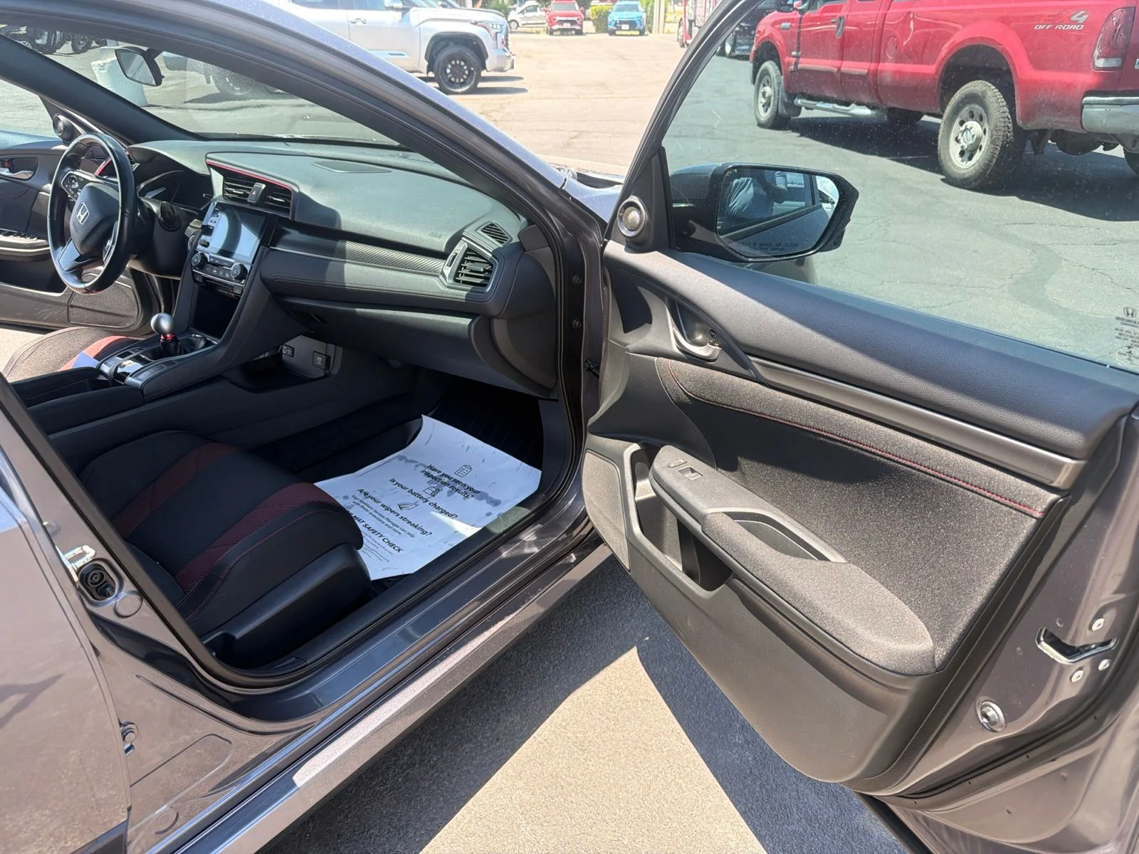 Used 2020 Silver Honda Si image 28