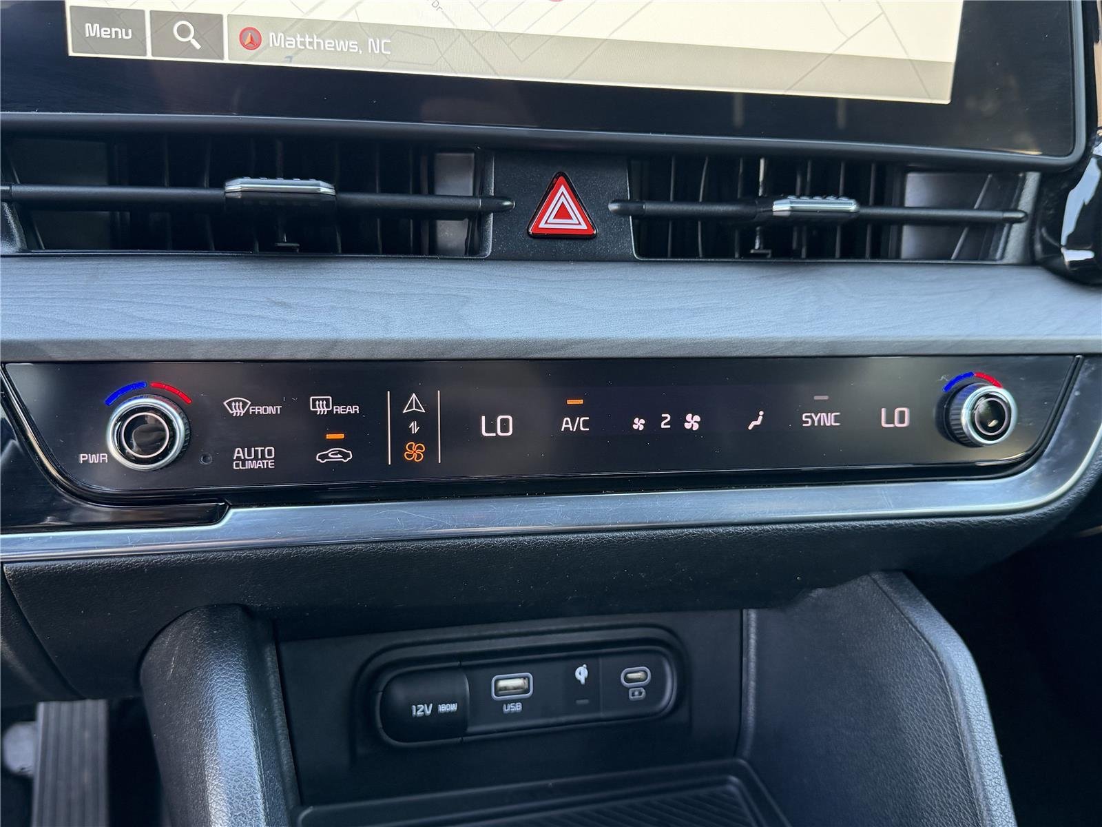 Used 2023 Wolf Gray Kia X-Line image 9