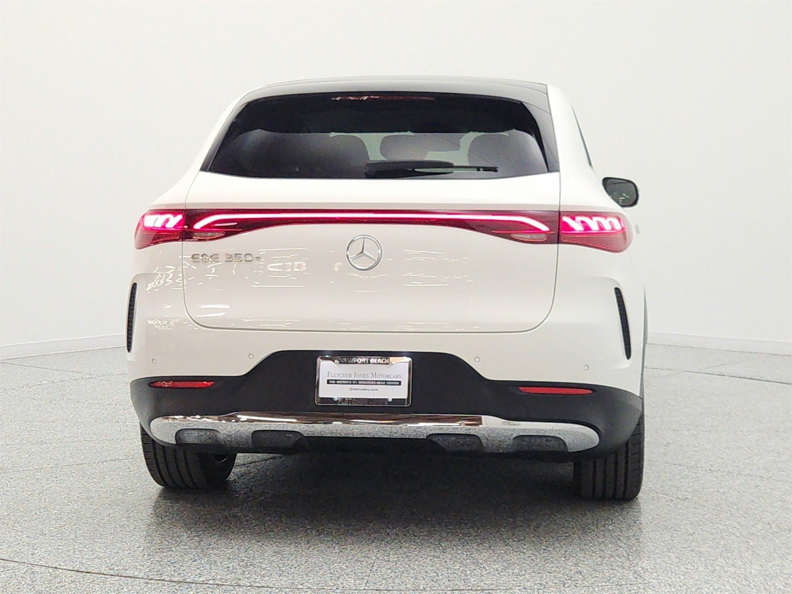 Used 2024 Polar White Mercedes-Benz EQE 350+ SUV image 6