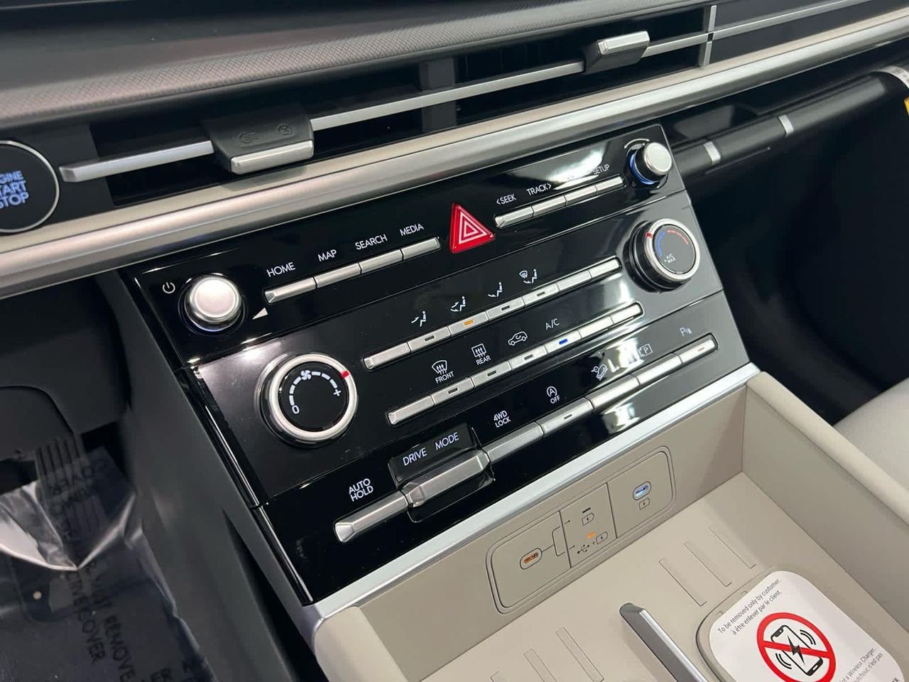 New 2026 Hampton Gray Hyundai SE AWD image 17