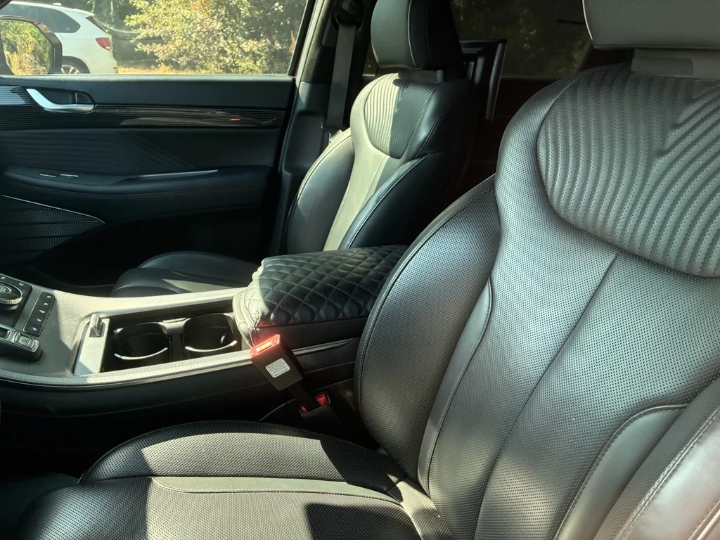 Used 2024  Hyundai Calligraphy image 6