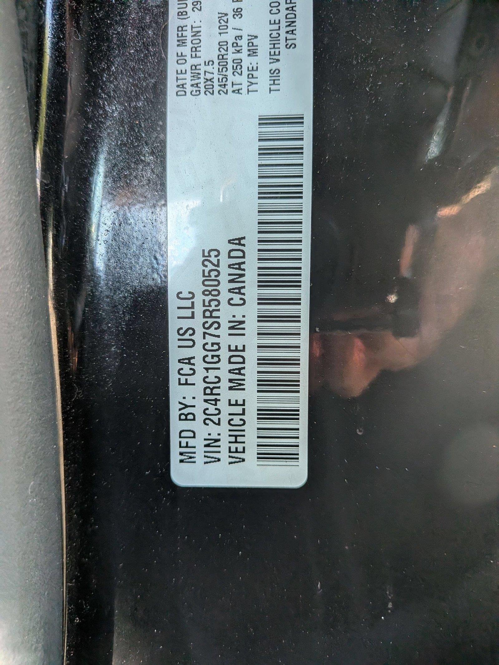 Used 2025 Diamond Black Crystal Pearlcoat Chrysler Limited image 41