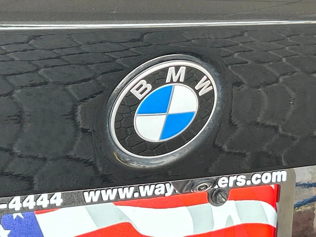 Used 2024 Black Sapphire Metallic BMW CS image 21