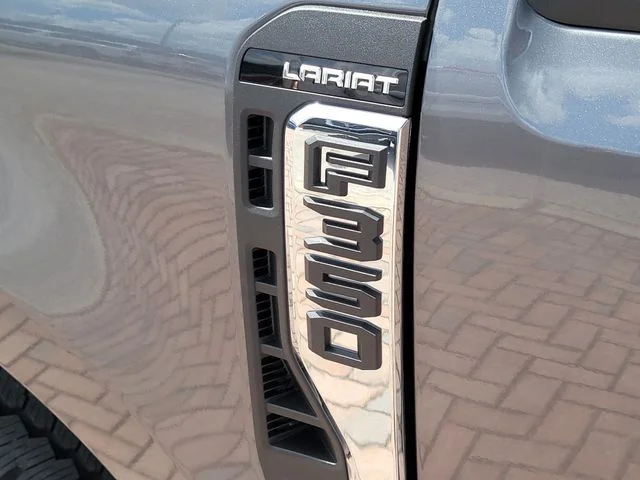 New 2026 Gray Metallic Ford Lariat image 9