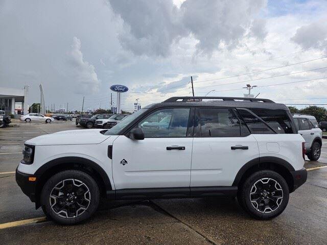 New 2026 Oxford White Ford Outer Banks® image 2