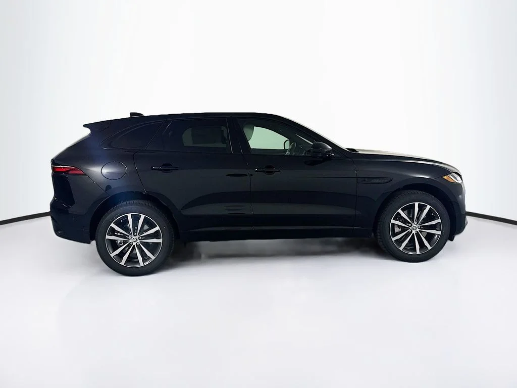 2026 Jaguar F-Pace R-Dynamic S - Photo 4