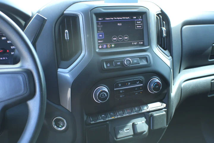 Used 2023 Summit White Chevrolet Custom image 9