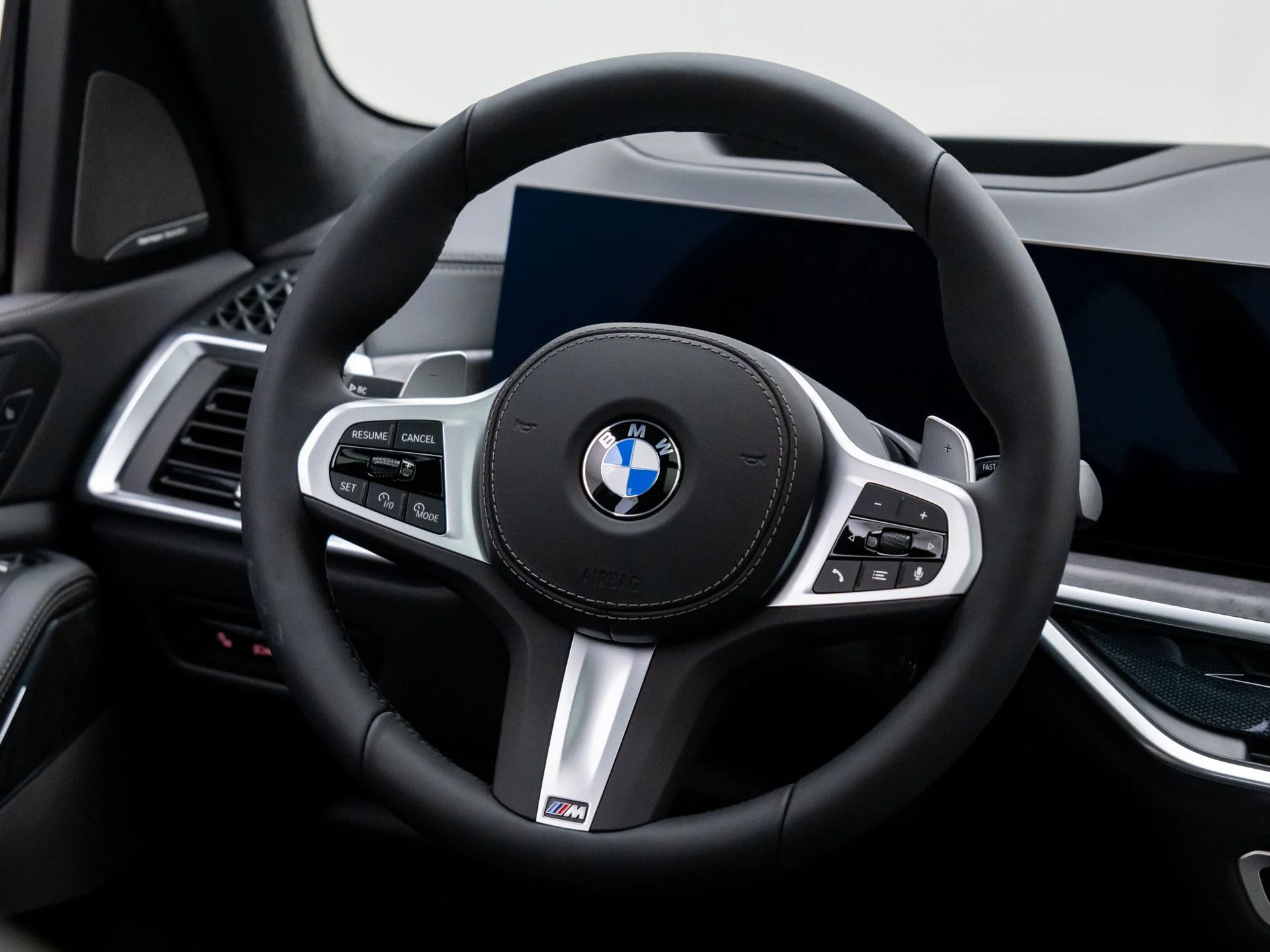 Certified Used 2026 Black BMW xDrive40i image 11
